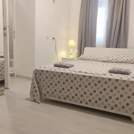 Adriana Downtown 3* Σπλιτ